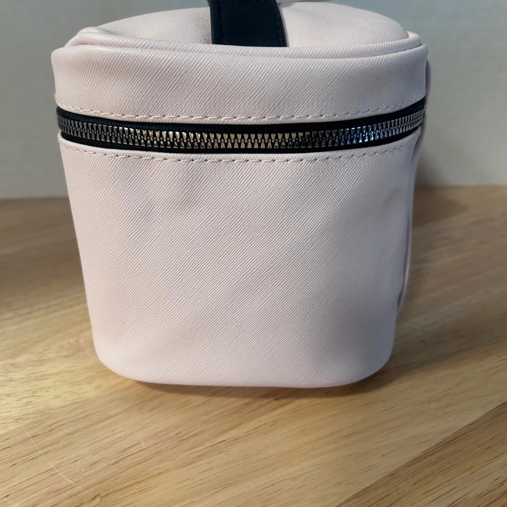 Rae Dunn Howdy Cosmetic Bag Pink Western Travel Makeup Organizer NWT New Cowgirl